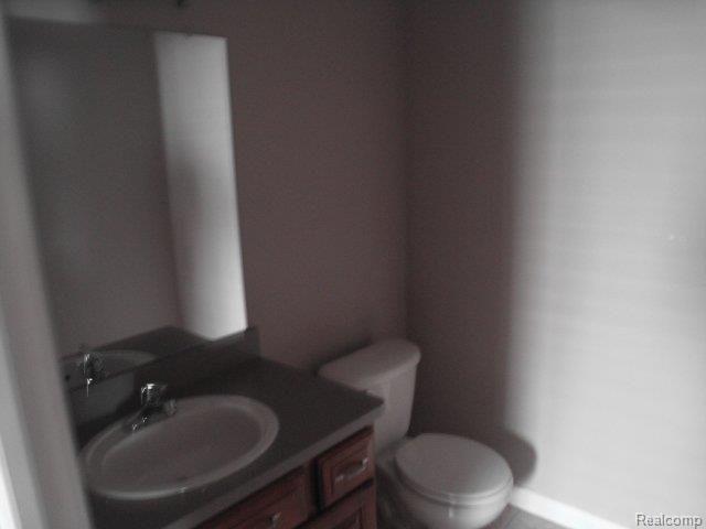 201 Red Mill Drive Inkster, MI 48141 - Photo 7 of 9 Half Bath