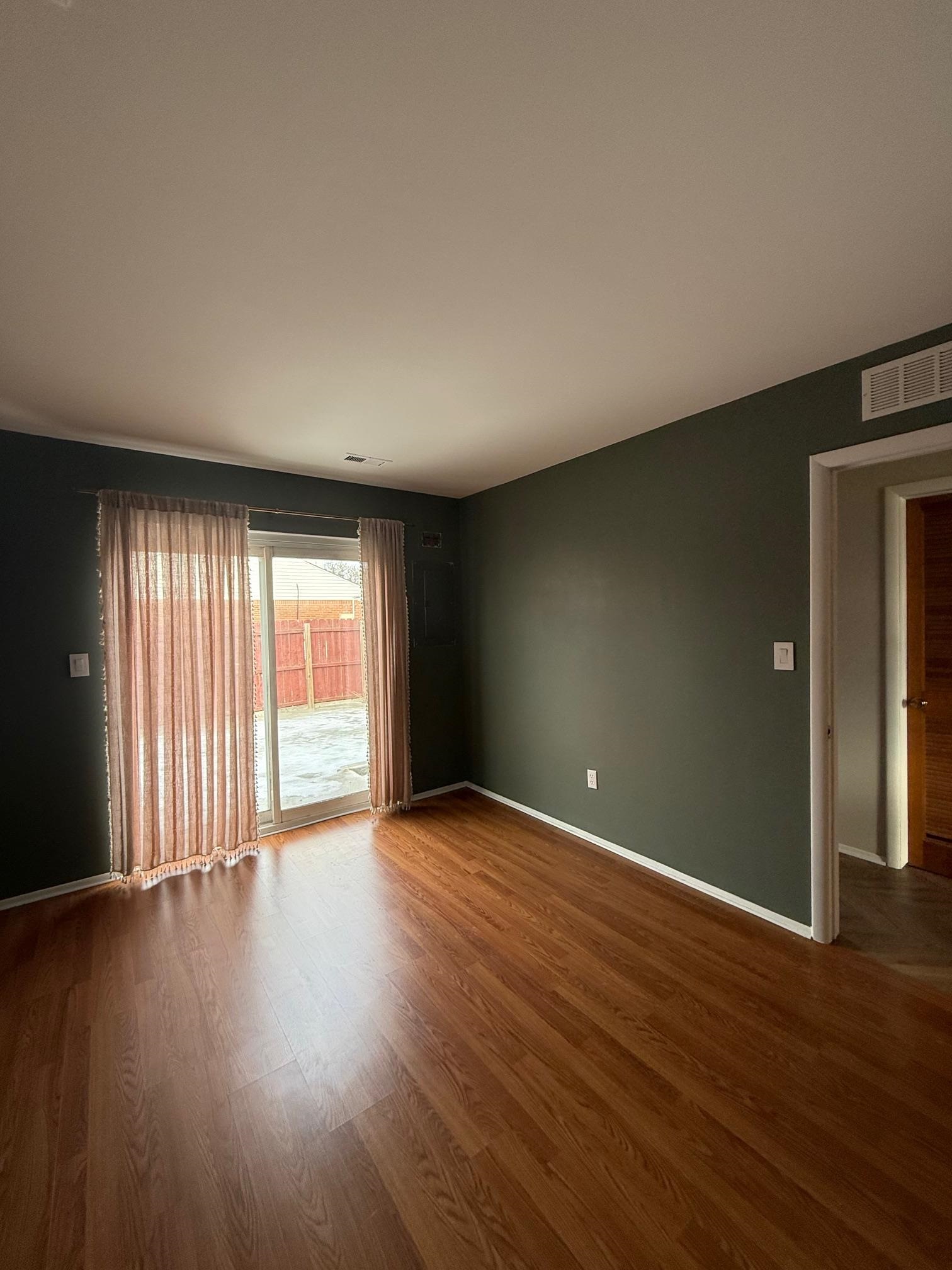 20355 15 Mile Road Clinton Township, MI 48035 - Photo 13 of 18