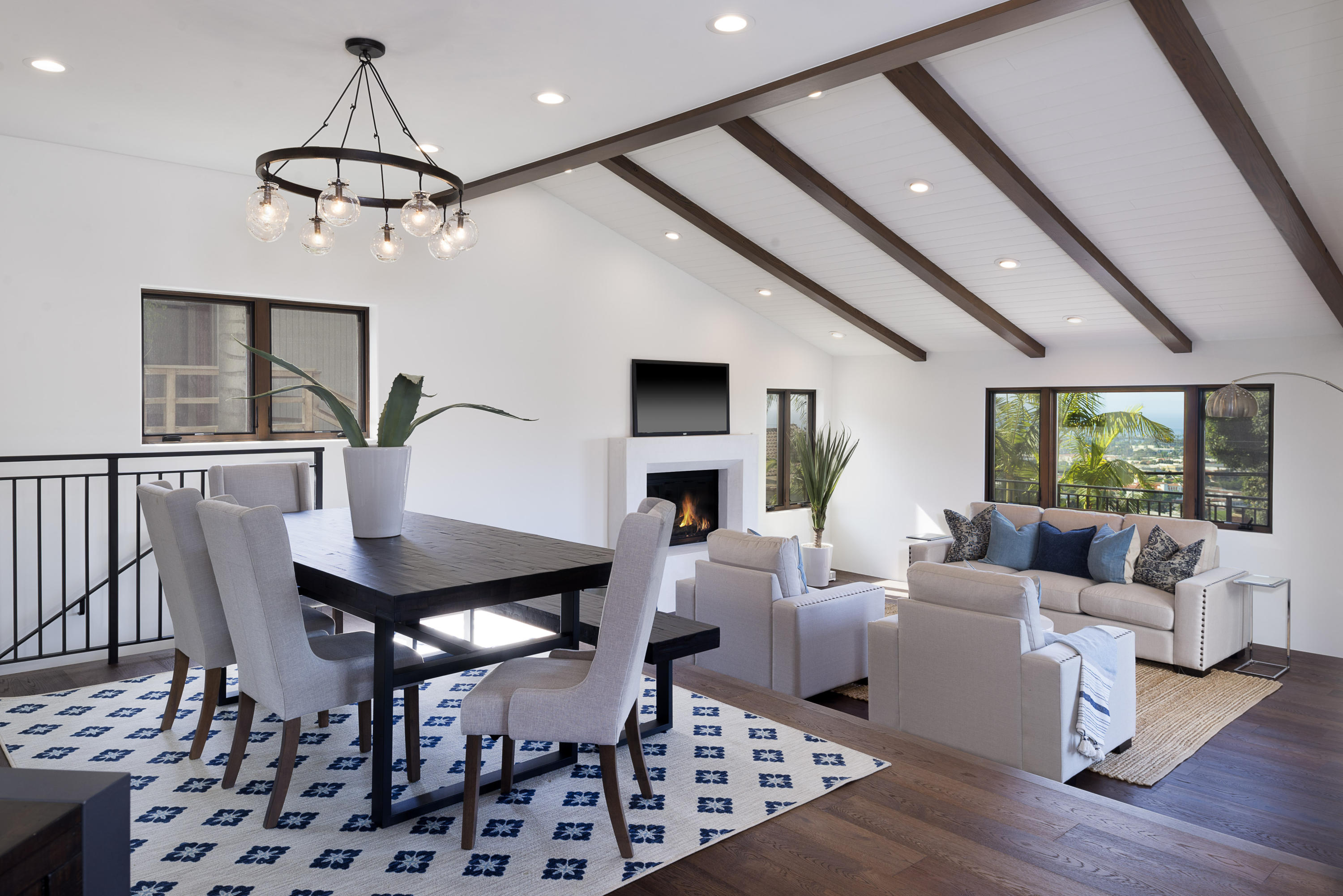 1 Rubio Road Santa Barbara, CA 93103 - Photo 5 of 21 LivingRoom2