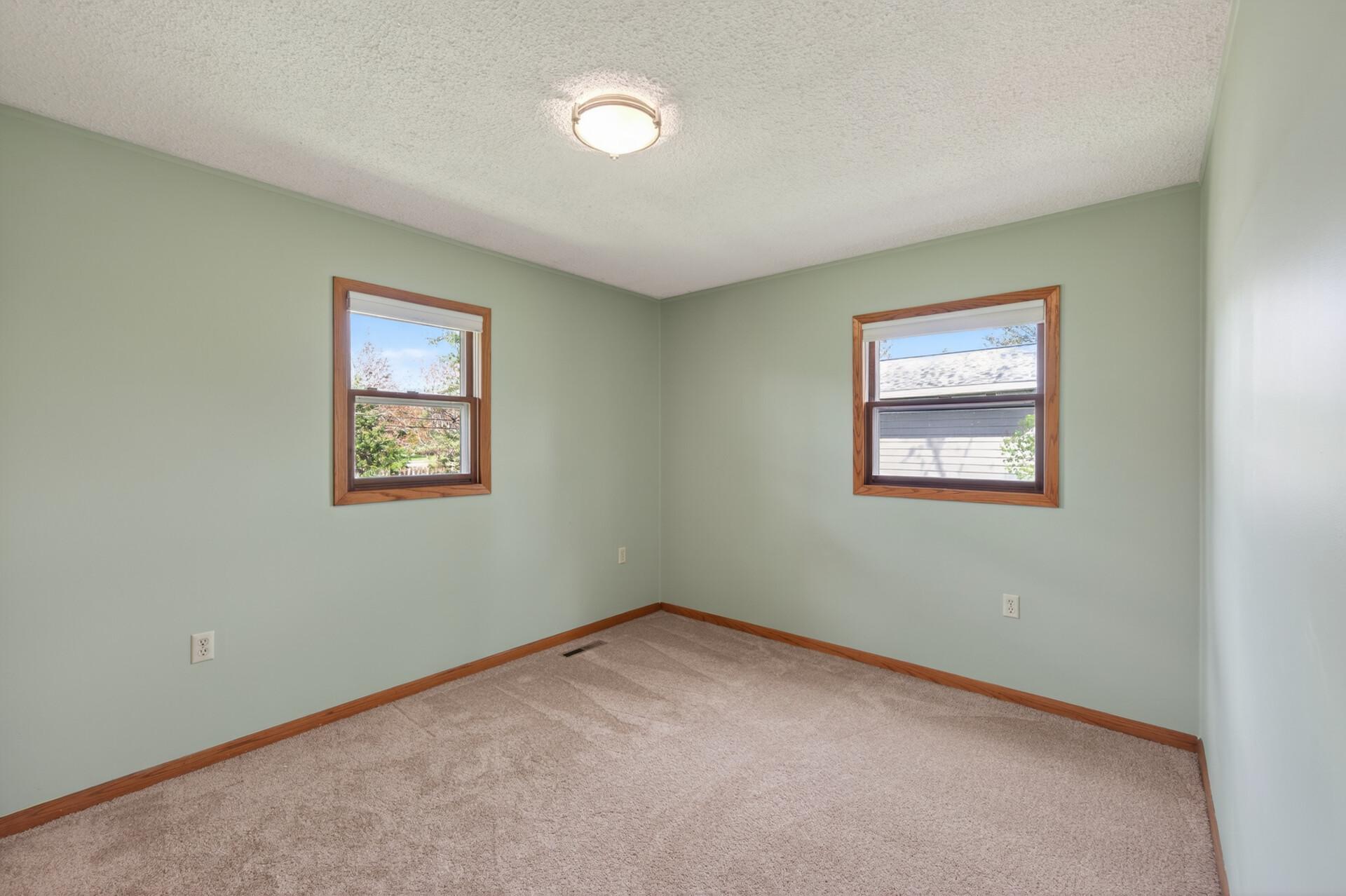 2505 Brenner Street Roseville, MN 55113 - Photo 21 of 39