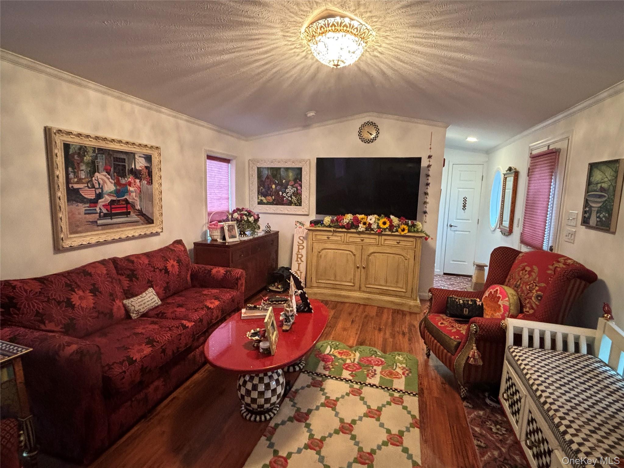 1661 Old Country Road, Unit 319 Riverhead, NY 11901 - Photo 6 of 19