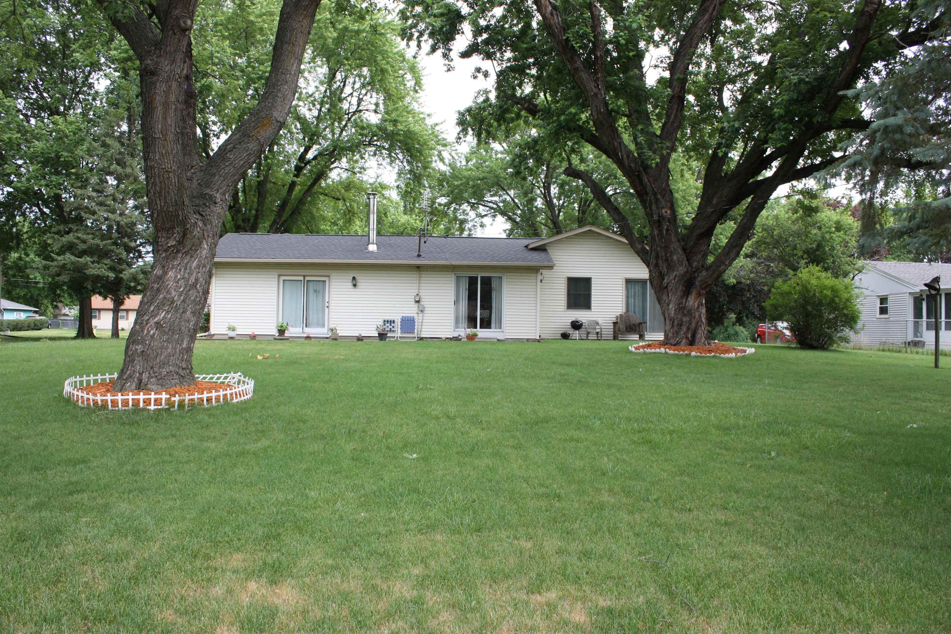 3414 Ruger Avenue Janesville, WI 53546 - Photo 29 of 33