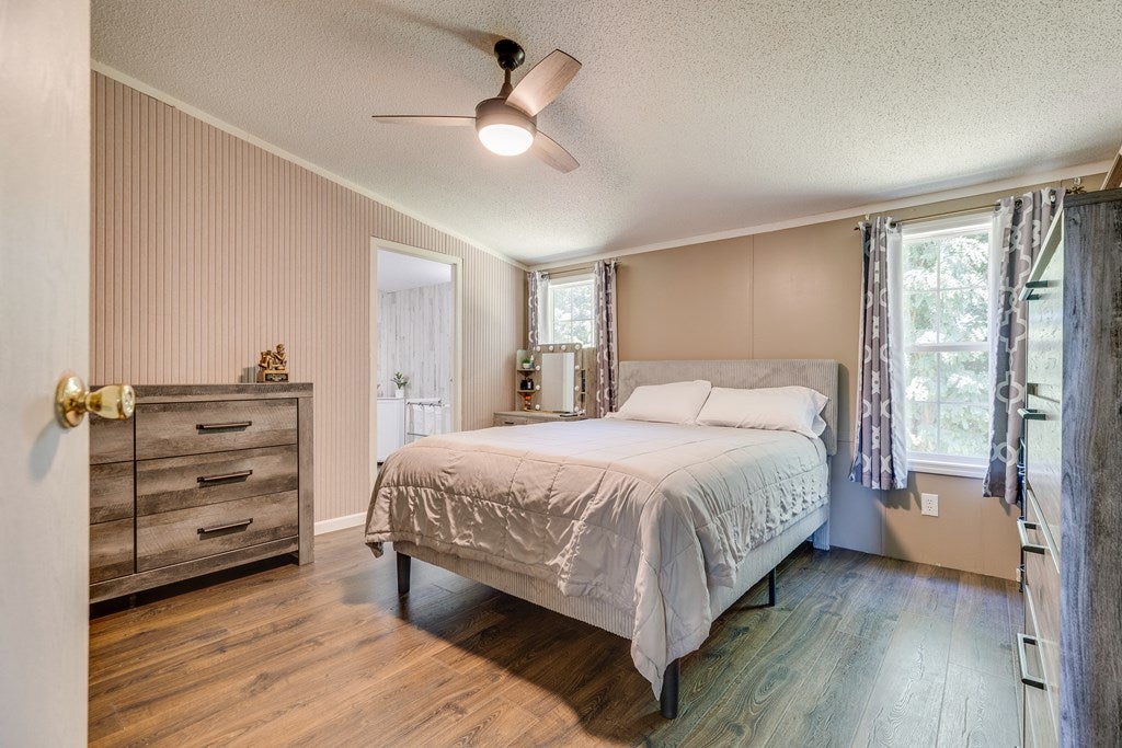 184 Spring Ridge Court Lebanon, VA 24266 - Photo 2 of 30 Gallery Image 2