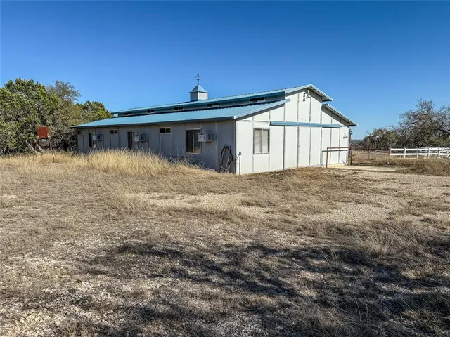 $899,900 | 190 Northwest Pvt Road Northwest, Junction, TX 76849