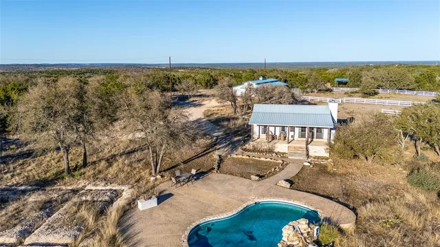 $899,900 | 190 Northwest Pvt Road Northwest, Junction, TX 76849