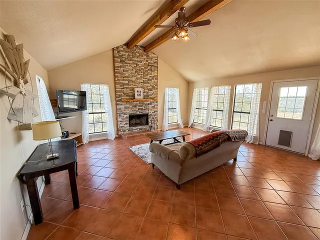 $899,900 | 190 Northwest Pvt Road Northwest, Junction, TX 76849