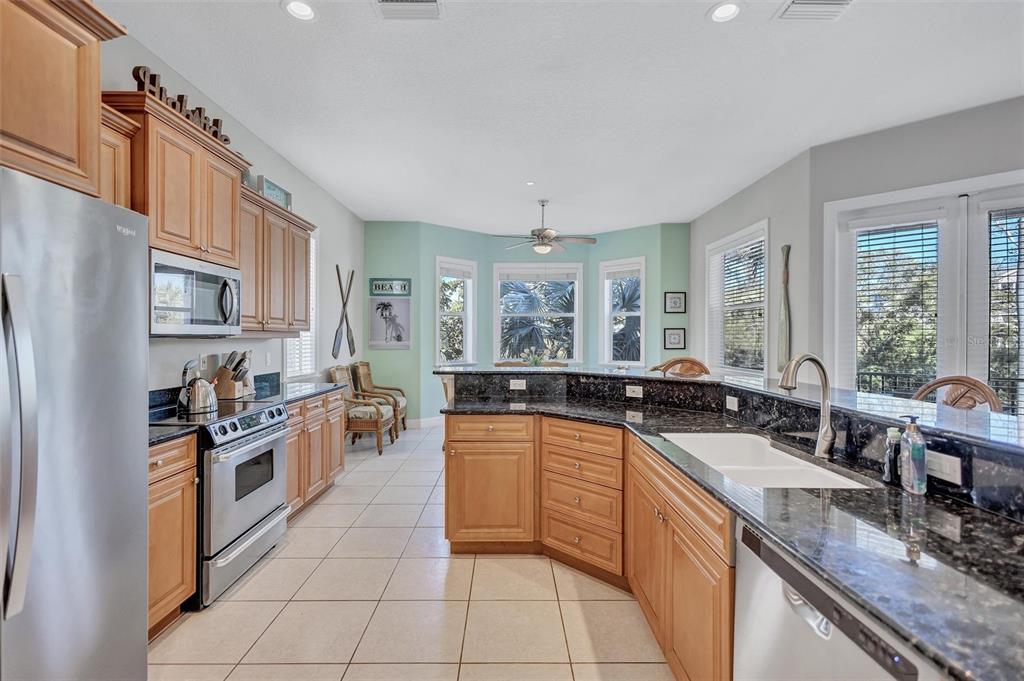 436 Canal Road, Unit A Sarasota, FL 34242 - Photo 37 of 94