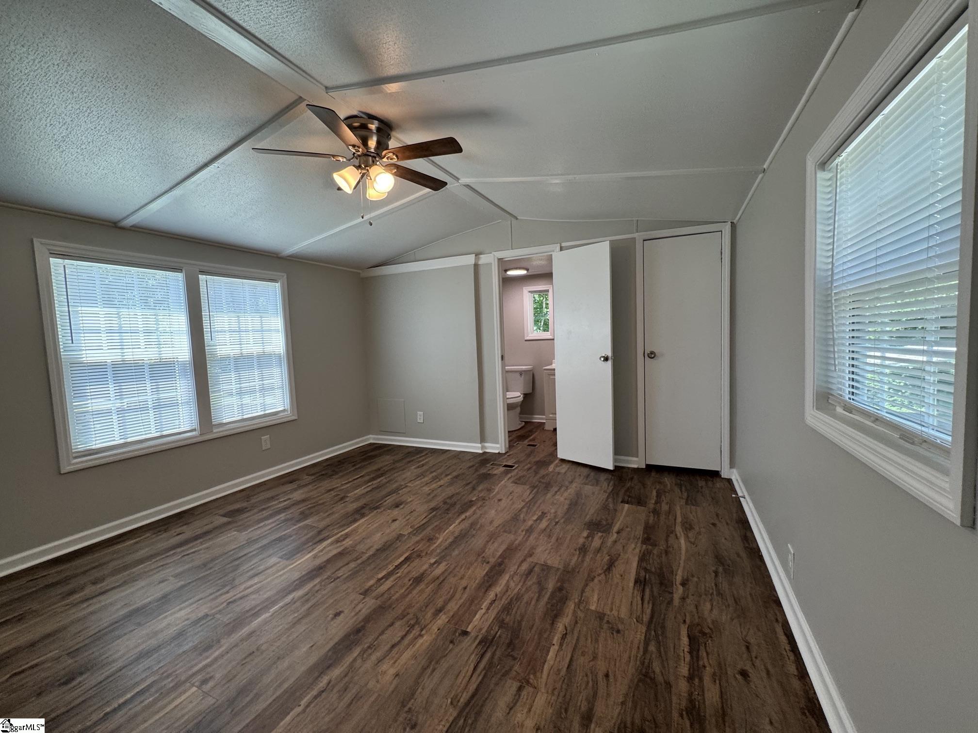 425 State Rd S-42-600 Greer, SC 29651 - Photo 9 of 23 Gallery Image 9
