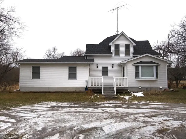 $285,000 | 520 East North Avenue, Luck, WI 54853