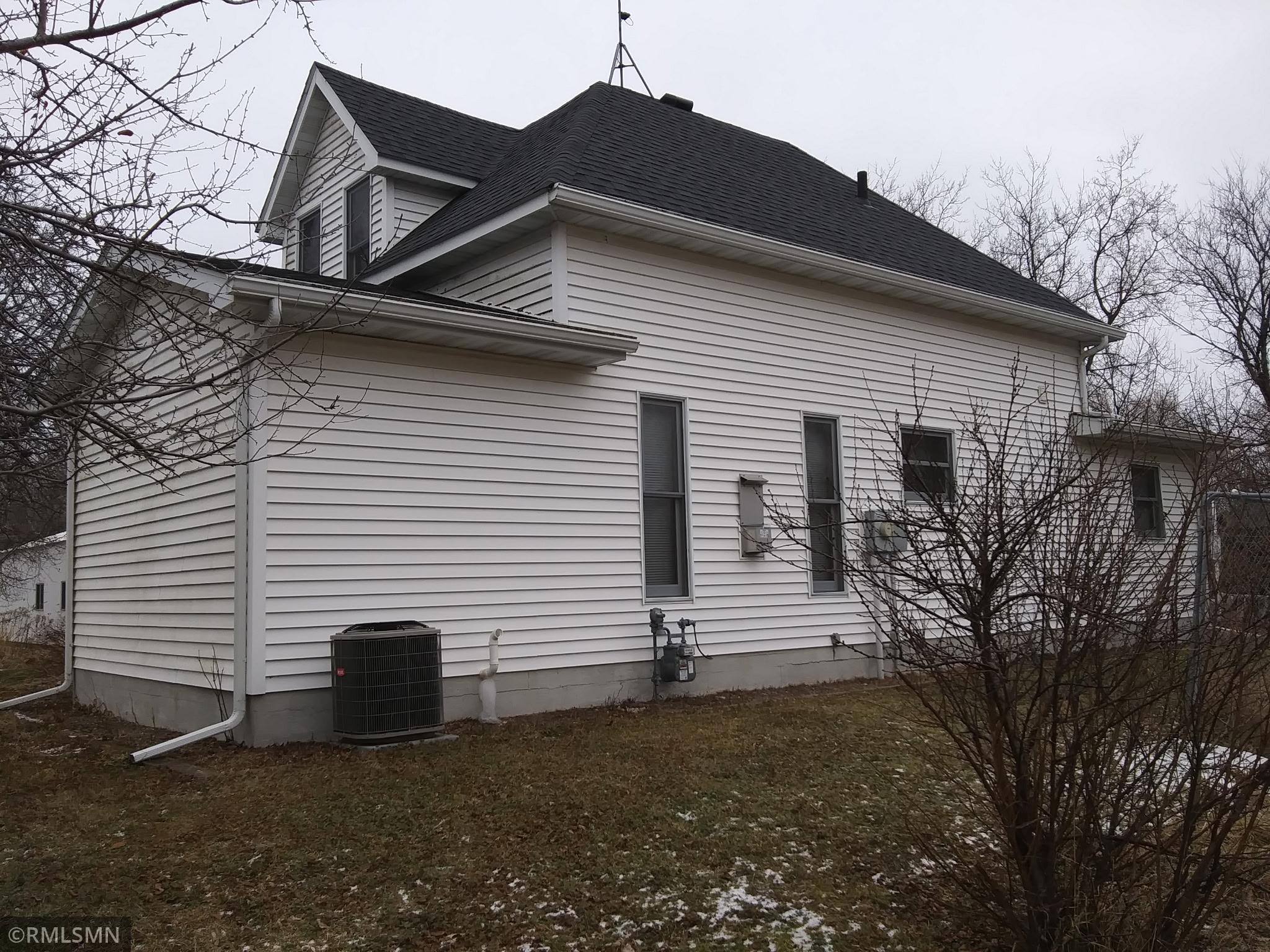 520 East North Avenue Luck, WI 54853 - Photo 6 of 33