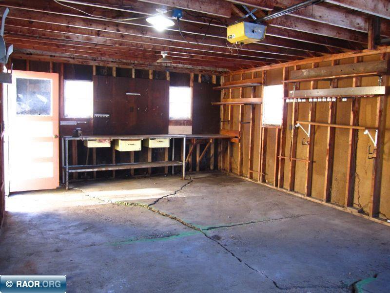 515 4th Street Northeast Chisholm, MN 55719 - Photo 20 of 23