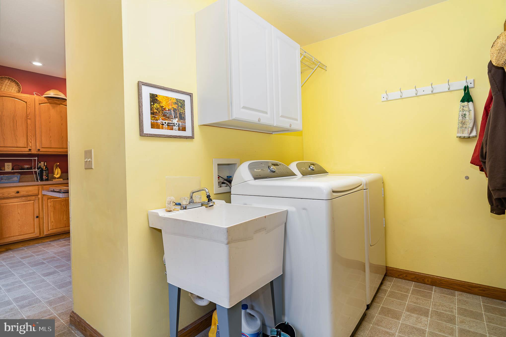1331 Pine Road Carlisle, PA 17015 - Photo 10 of 37 Main Floor Laundry