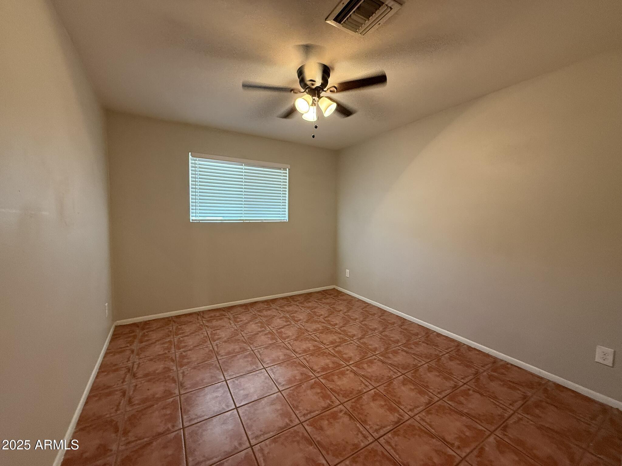 324 East Riviera Drive Tempe, AZ 85282 - Photo 27 of 60 IMG_6005