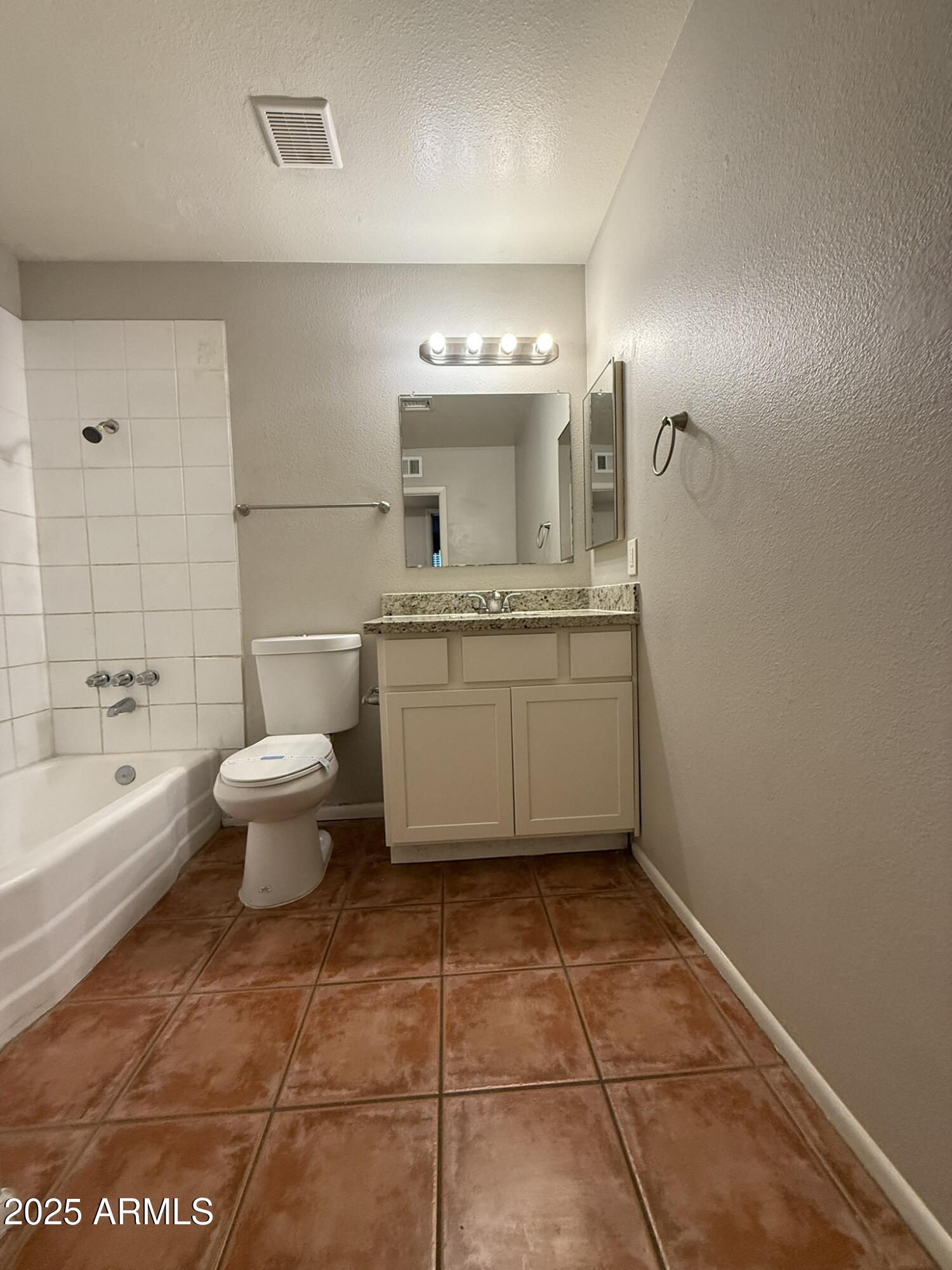 324 East Riviera Drive Tempe, AZ 85282 - Photo 36 of 60 IMG_6014
