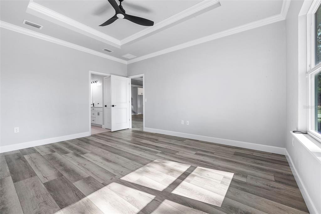 6703 Southwest 10th Lane Gainesville, FL 32607 - Photo 15 of 33 a view of an empty room and window