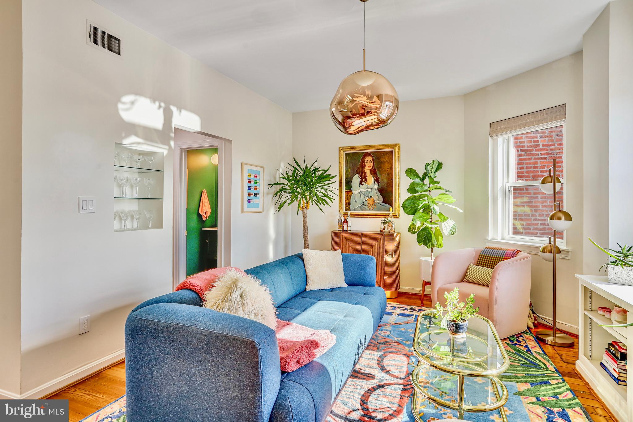 1820 Kalorama Road Northwest, Unit 4 Washington, DC 20009 - Photo 23 of 35