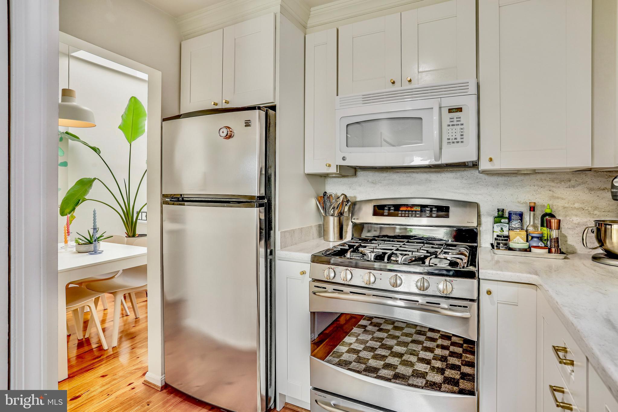 1820 Kalorama Road Northwest, Unit 4 Washington, DC 20009 - Photo 30 of 35