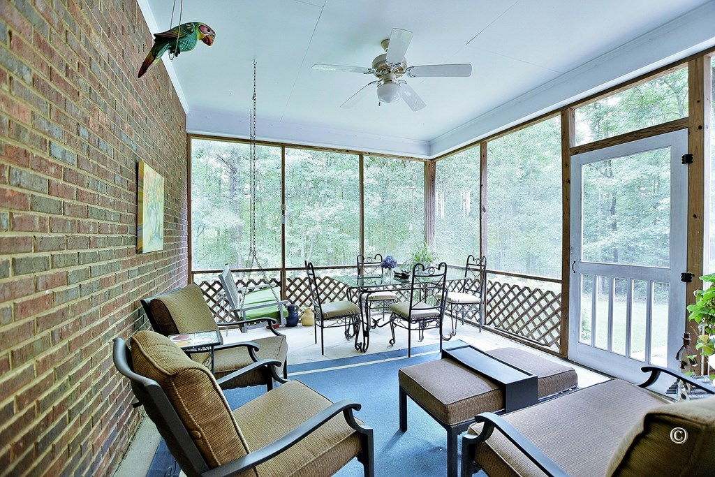 8990 River Road Columbus, GA 31904 - Photo 15 of 31 Screened-in patio