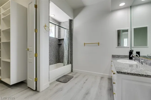 $7,000 | 8033 Secret Harbor Court, Las Vegas, NV 89128