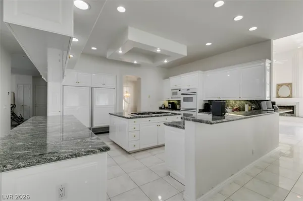 $7,000 | 8033 Secret Harbor Court, Las Vegas, NV 89128