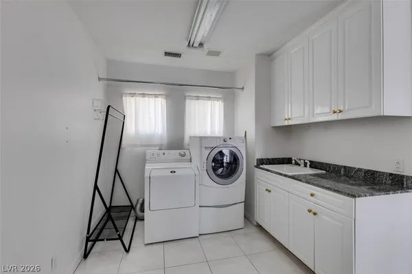 $7,000 | 8033 Secret Harbor Court, Las Vegas, NV 89128