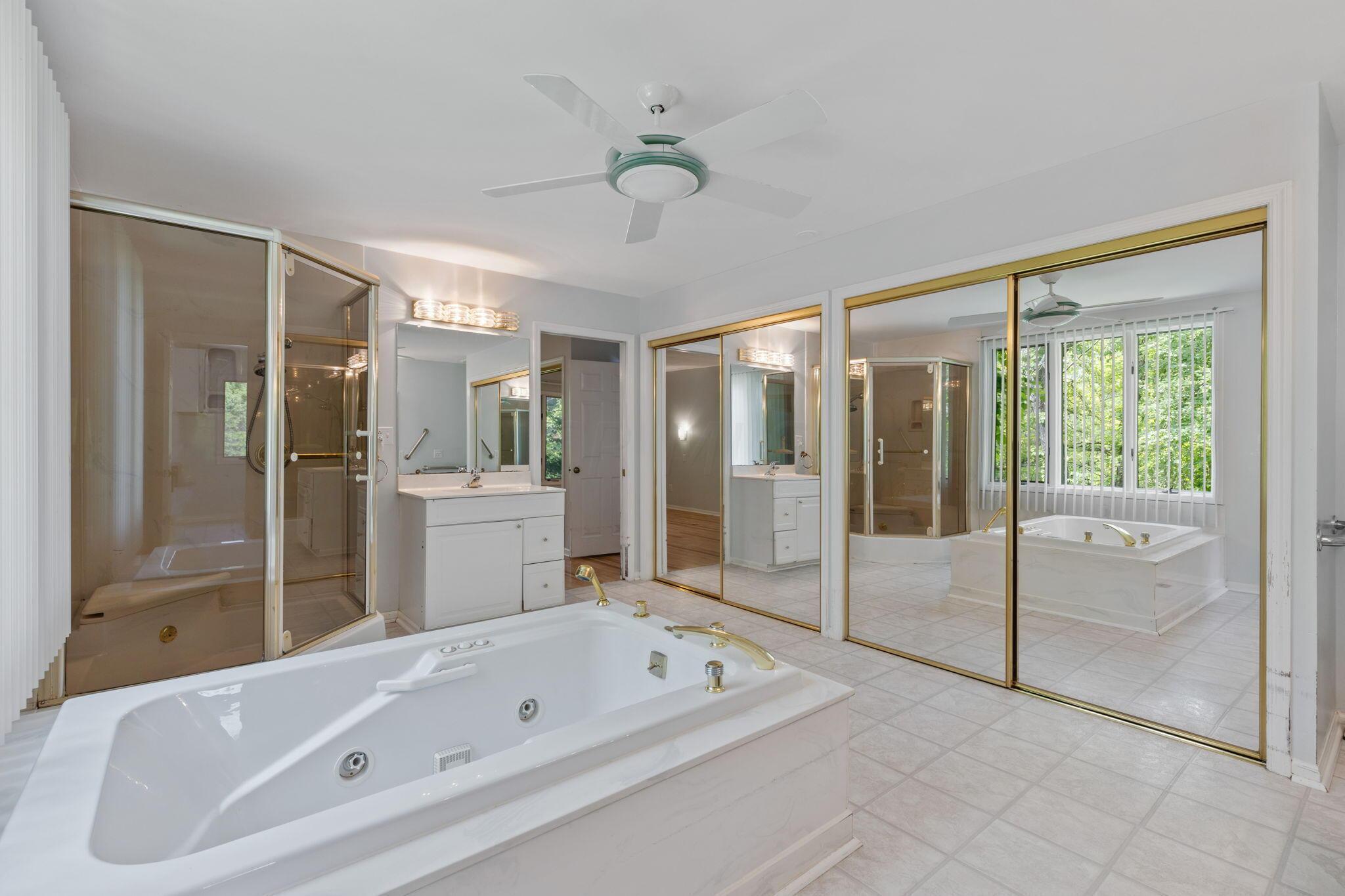 8945 Cheshire Road Sunbury, OH 43074 - Photo 29 of 56 Double Closets in Bath