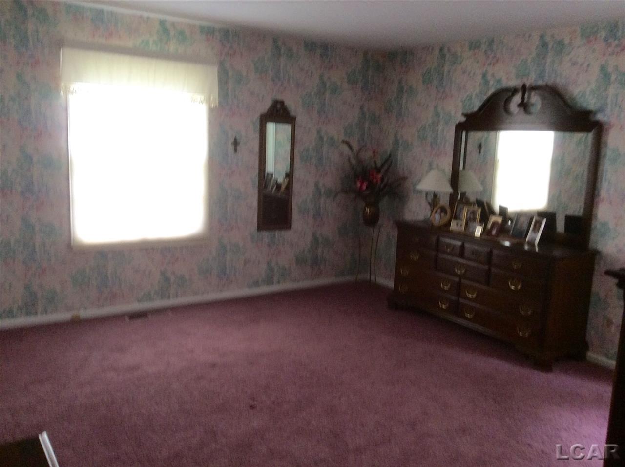 445 Oregon Road West Adrian, MI 49221 - Photo 11 of 17