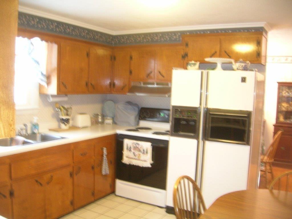 1285 Chase Road Bangor, ME 04401 - Photo 9 of 22 Photo