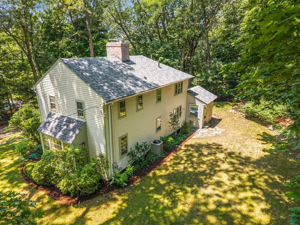 41 Locust Avenue Lexington, MA 02421 - Photo 31 of 34