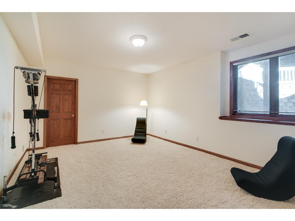 11600 Landing Road Eden Prairie, MN 55347 - Photo 22 of 24 Gallery Image 22