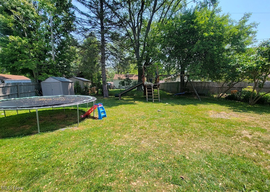 1805 Aberdeen Road Madison, OH 44057 - Photo 28 of 31