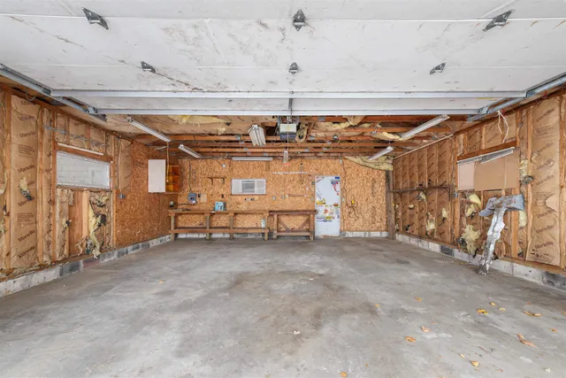 $139,900 | 1610 15th Avenue, Menominee, MI 49858