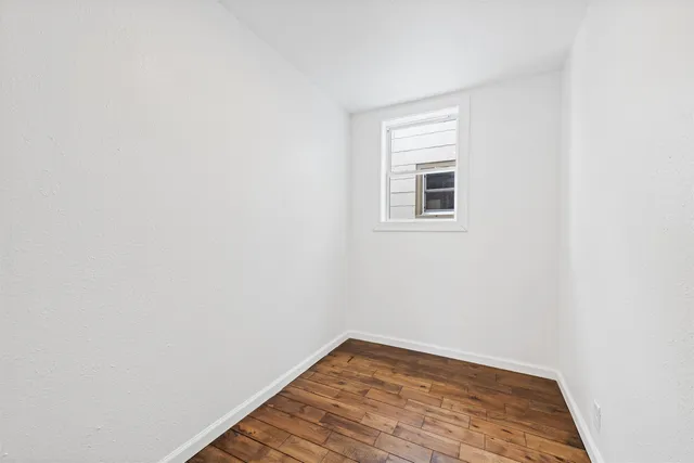 $139,900 | 1610 15th Avenue, Menominee, MI 49858