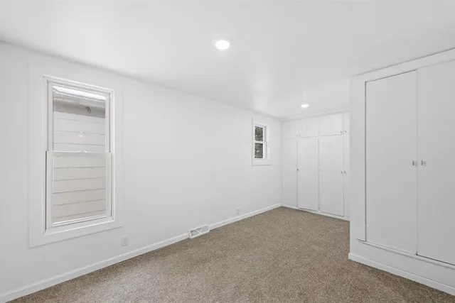 $139,900 | 1610 15th Avenue, Menominee, MI 49858