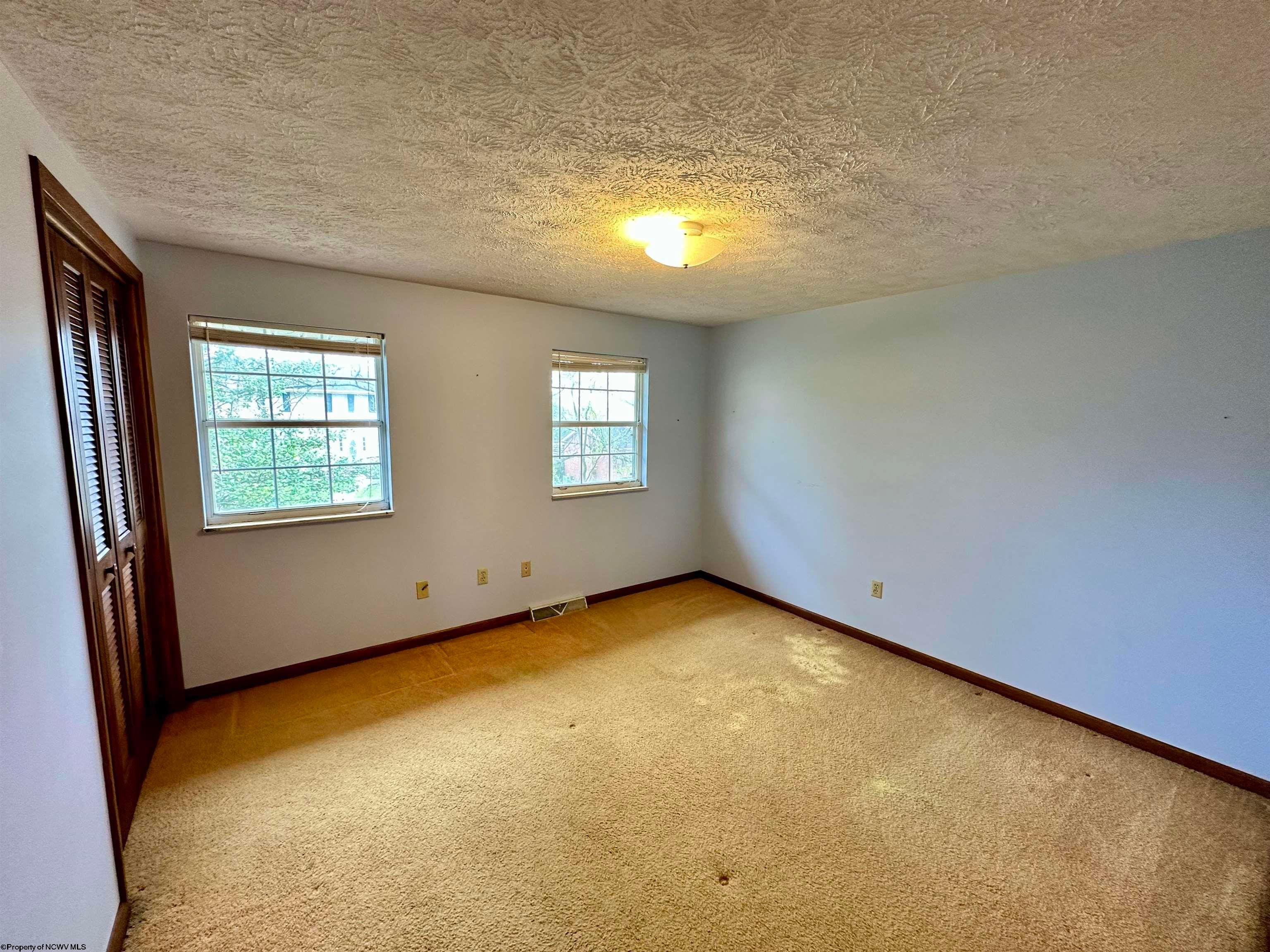 263 Ridgeway Drive Bridgeport, WV 26330 - Photo 12 of 15 Gallery Image 12