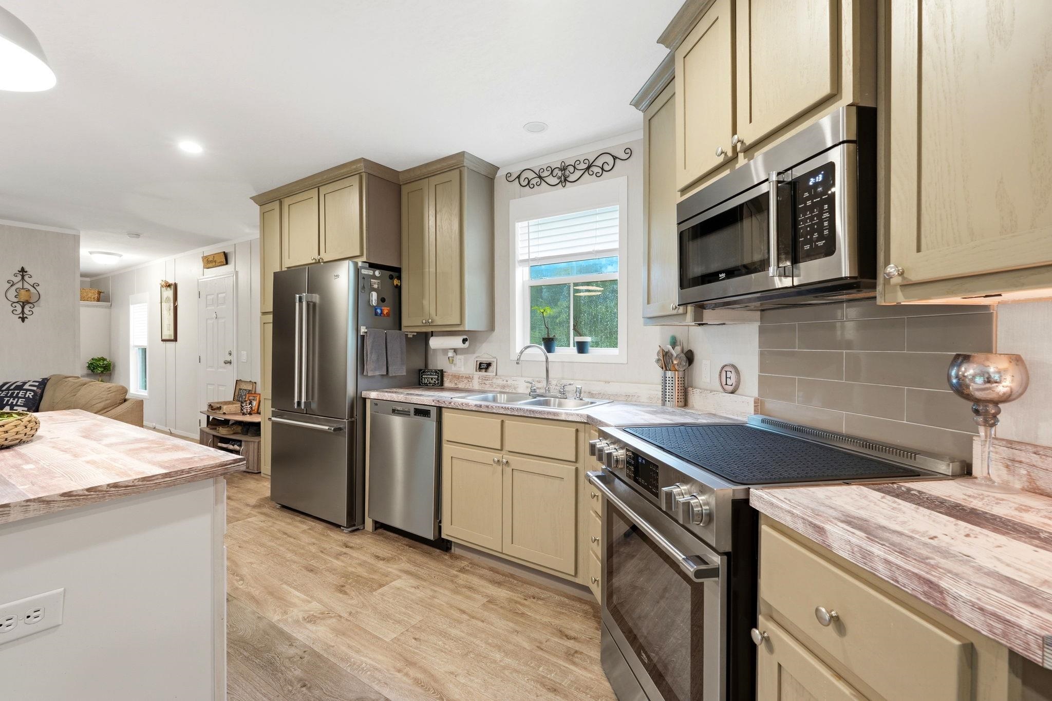 370 Edison Circle Conway, SC 29526 - Photo 12 of 35