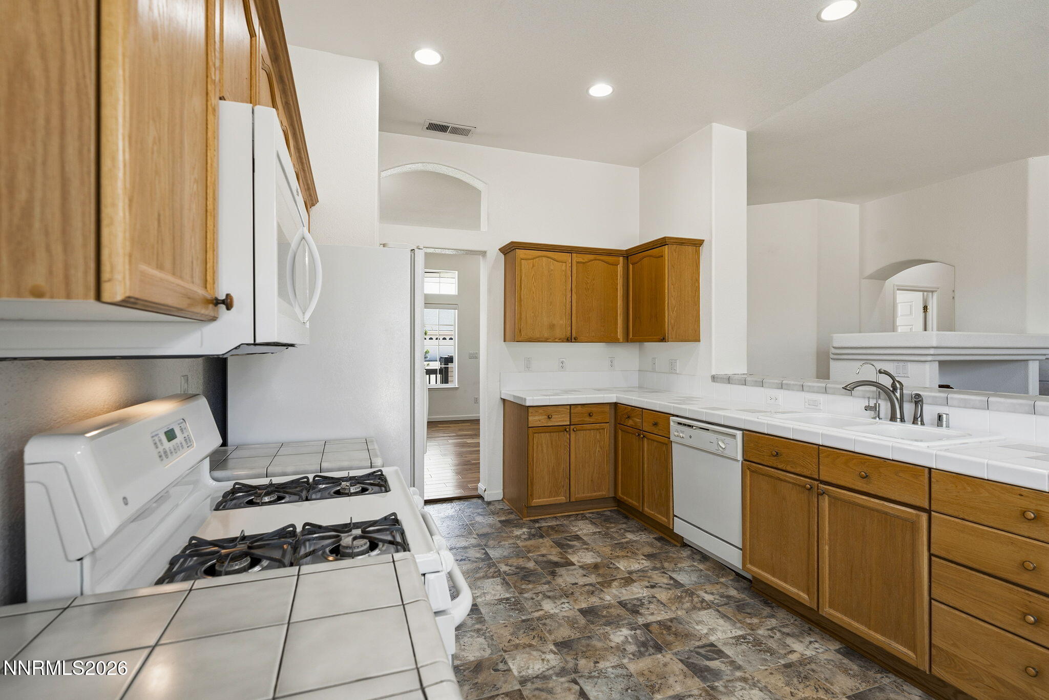 1054 Rimfield Drive Fernley, NV 89408 - Photo 13 of 30 12-web-or-mls-_DSC3736