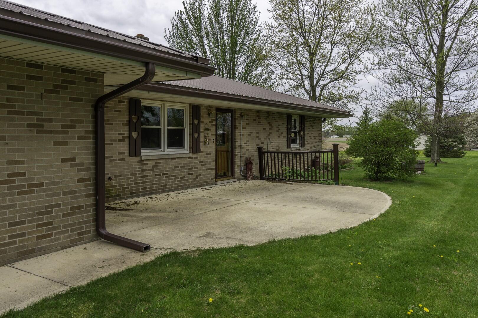 17993 Hiett Road Waynesfield, OH 45896 - Photo 2 of 42