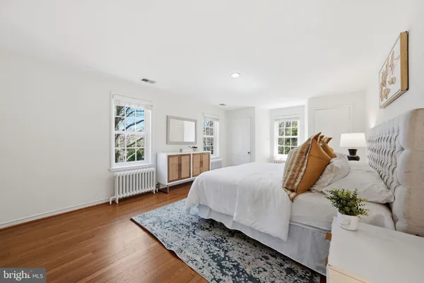 $1,925,000 | 4600 Reno Road Northwest, Washington, DC 20008