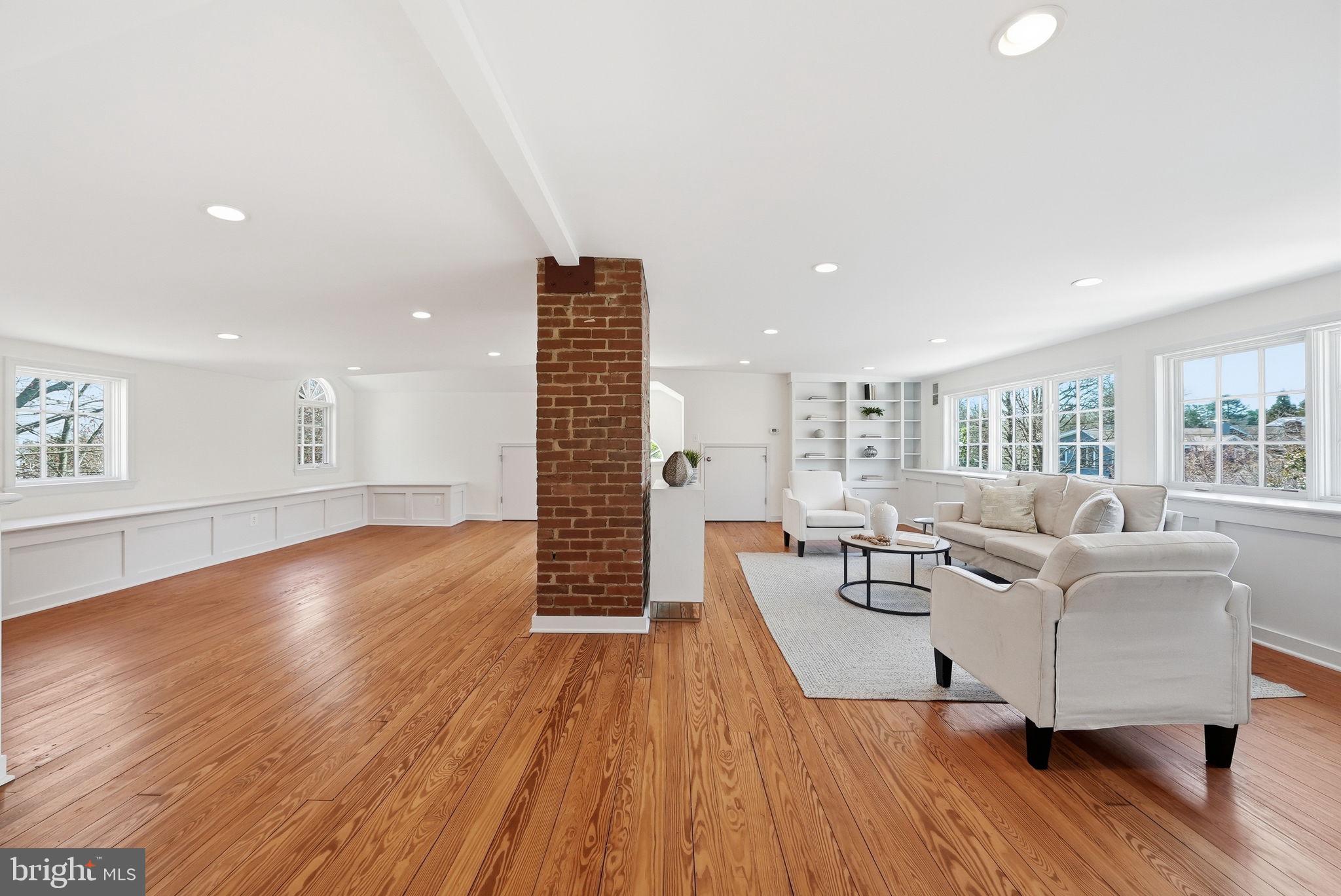 4600 Reno Road Northwest Washington, DC 20008 - Photo 33 of 60 Upper-level loft!!!