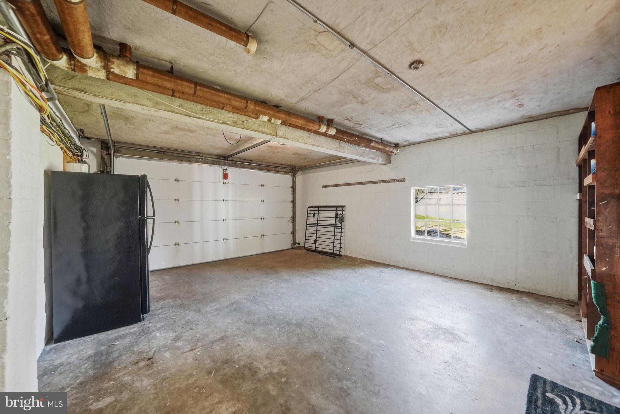 4600 Reno Road Northwest Washington, DC 20008 - Photo 49 of 60 Large attached garage