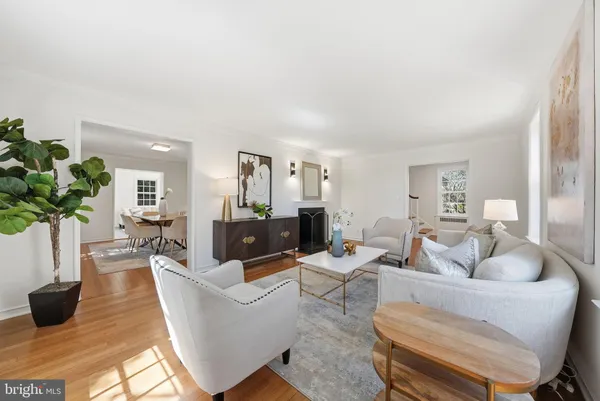 $1,925,000 | 4600 Reno Road Northwest, Washington, DC 20008