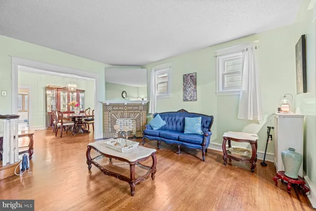 $290,000 | 808 Serrill Avenue, Lansdowne, PA 19050