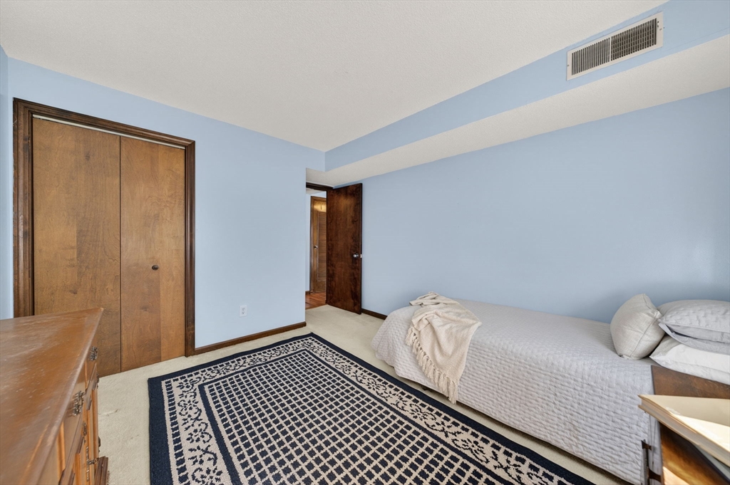 1940 Phillips Road, Unit 15 New Bedford, MA 02745 - Photo 14 of 21