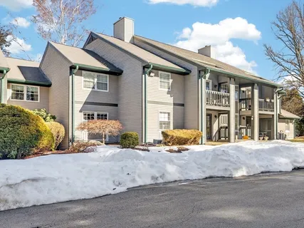 a view of a entryway of the house