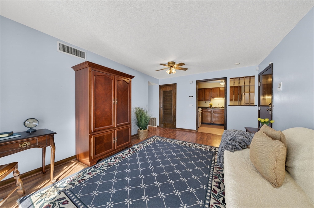 1940 Phillips Road, Unit 15 New Bedford, MA 02745 - Photo 9 of 21