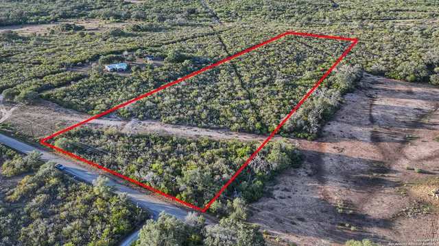 $79,000 | 0 West King Lane, Tuleta, TX 78162