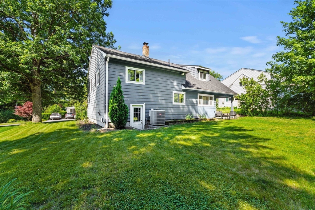 51 Hadley Road Framingham, MA 01701 - Photo 13 of 18