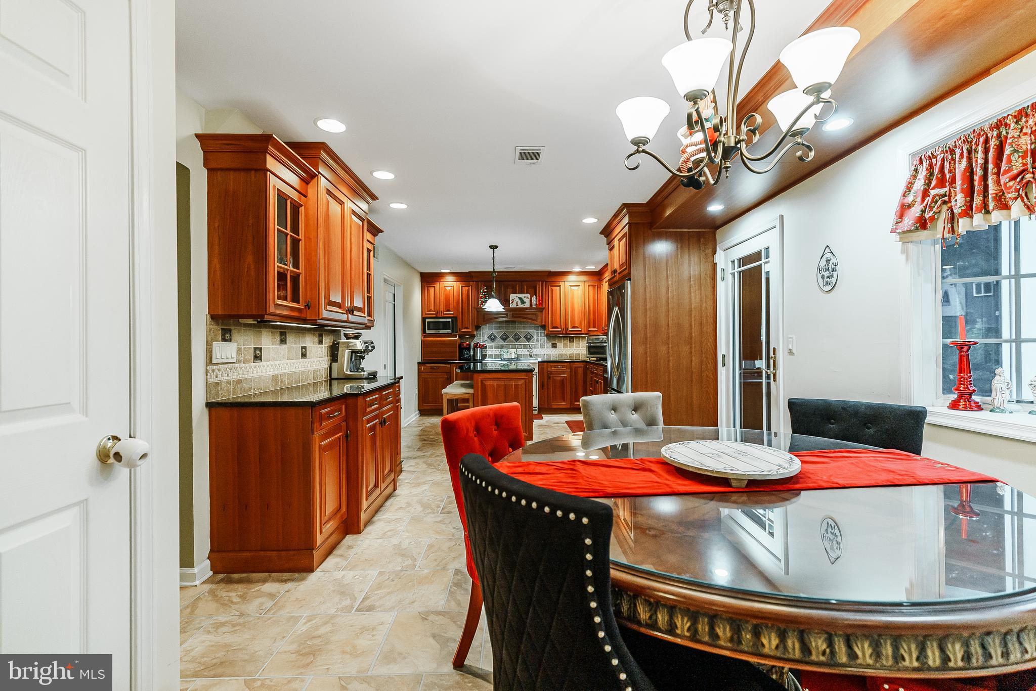 841 Rodman Avenue Jenkintown, PA 19046 - Photo 4 of 14 a dining room with a table or chairs and a dining table