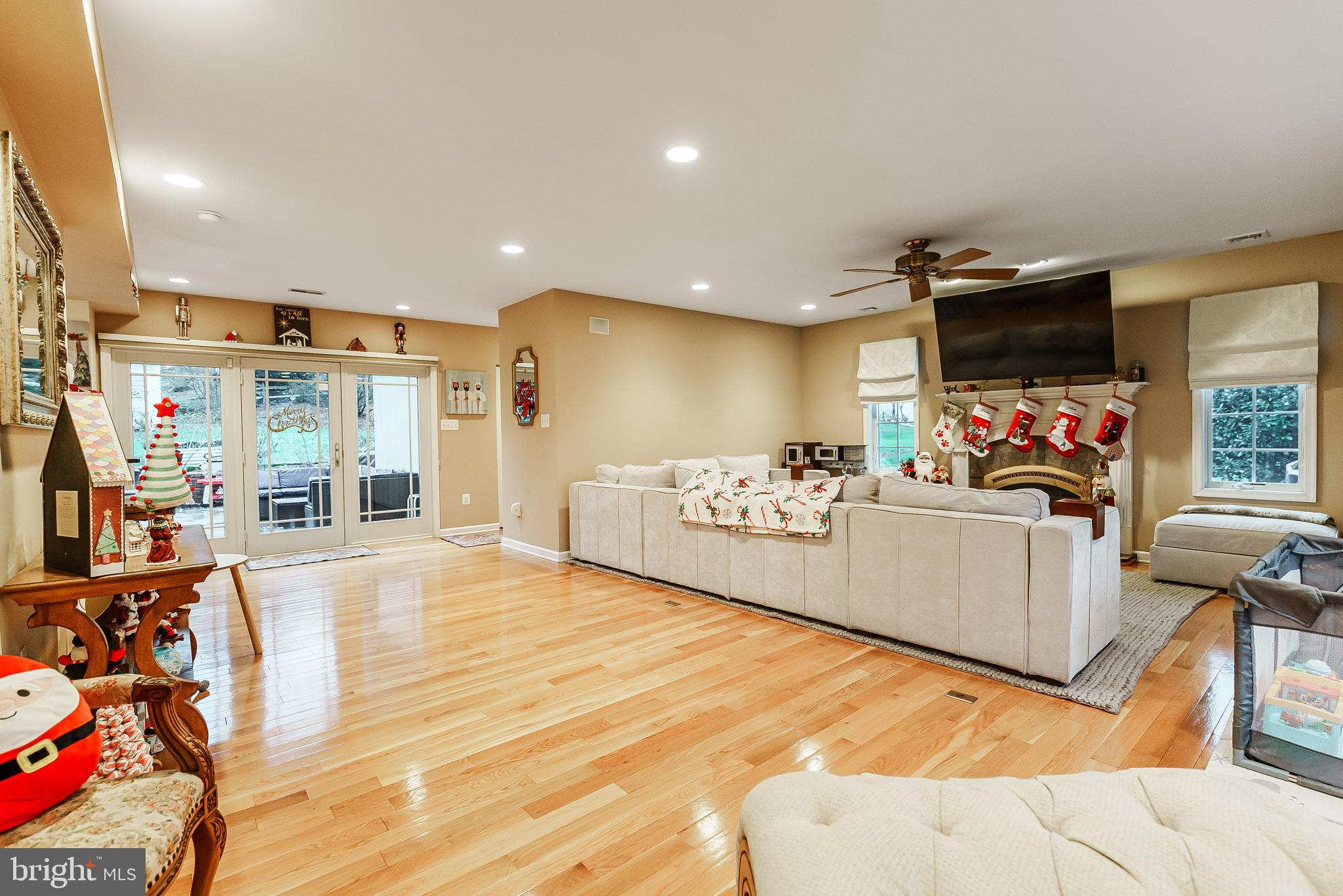 841 Rodman Avenue Jenkintown, PA 19046 - Photo 5 of 14 a living room with hard wood floors and a flat screen tv